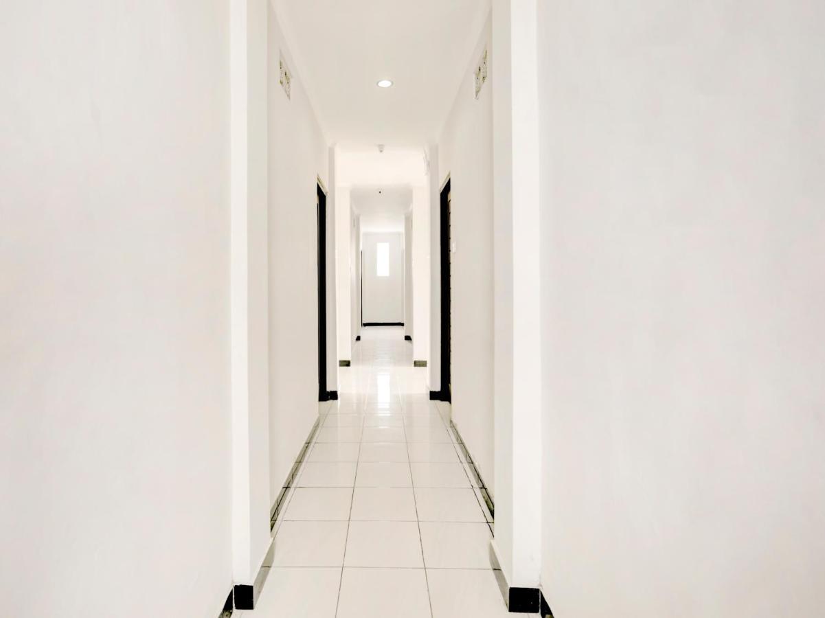 Hotel Warta Dua Denpasar Exteriör bild
