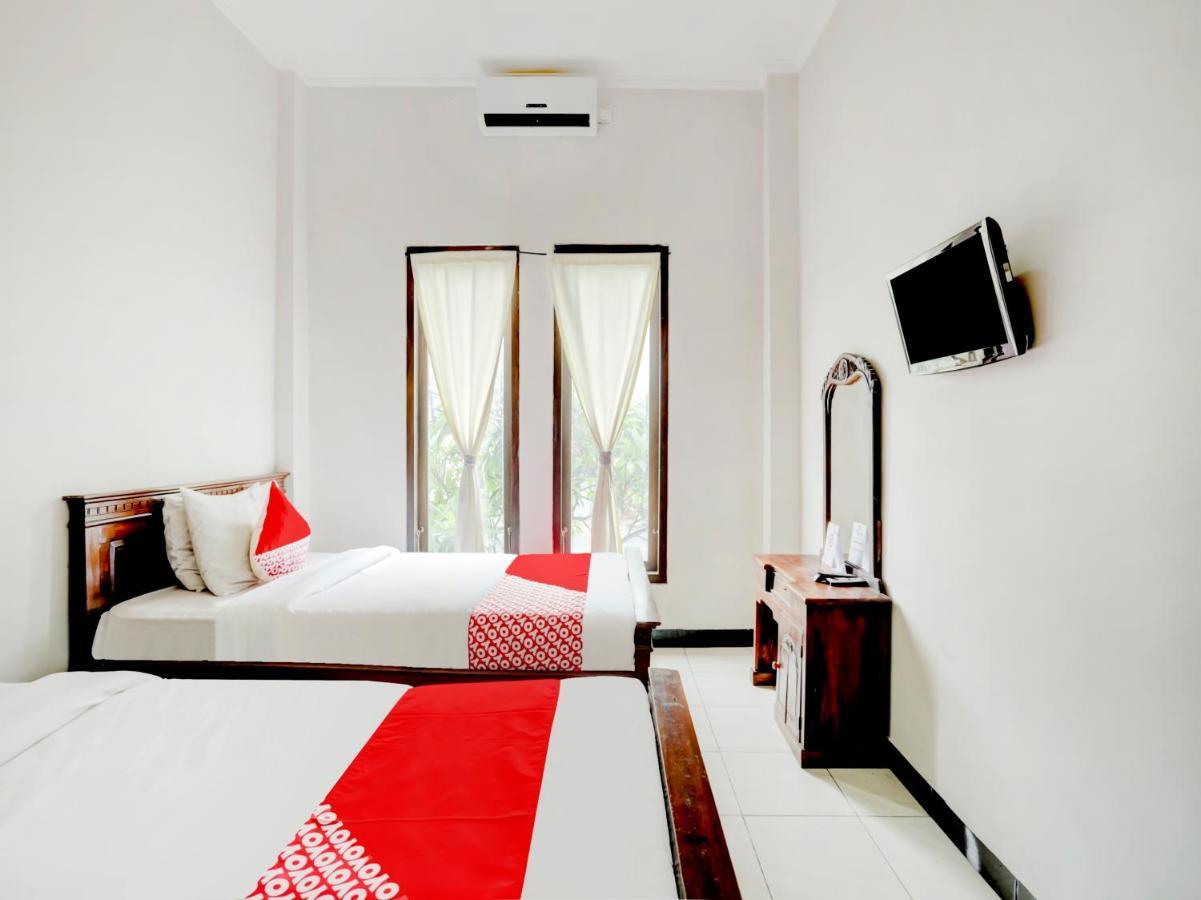 Hotel Warta Dua Denpasar Exteriör bild