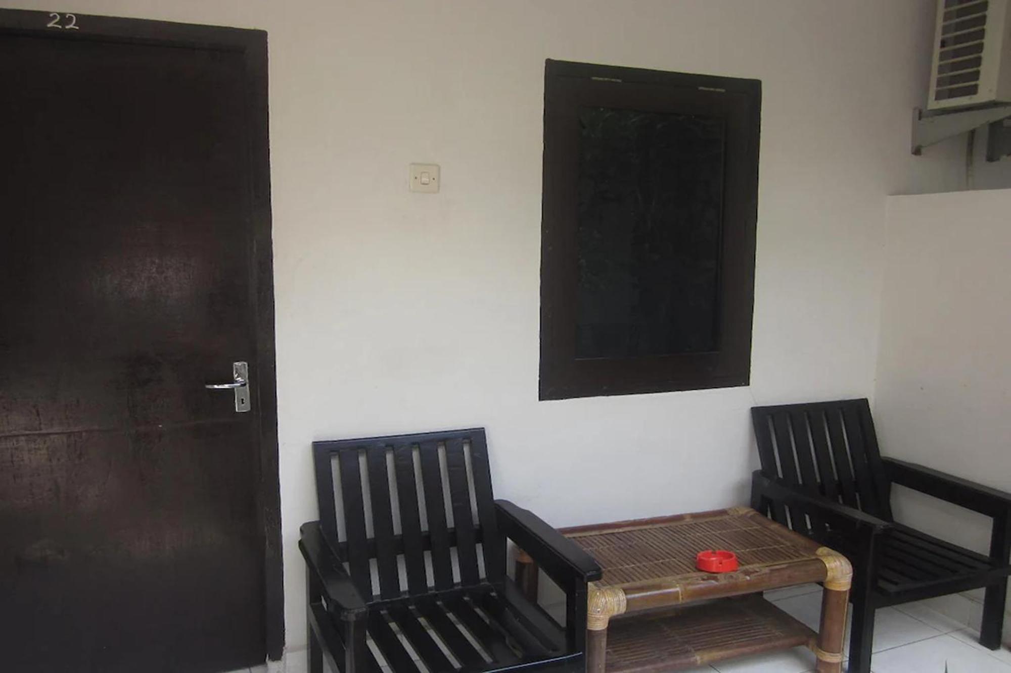 Hotel Warta Dua Denpasar Exteriör bild