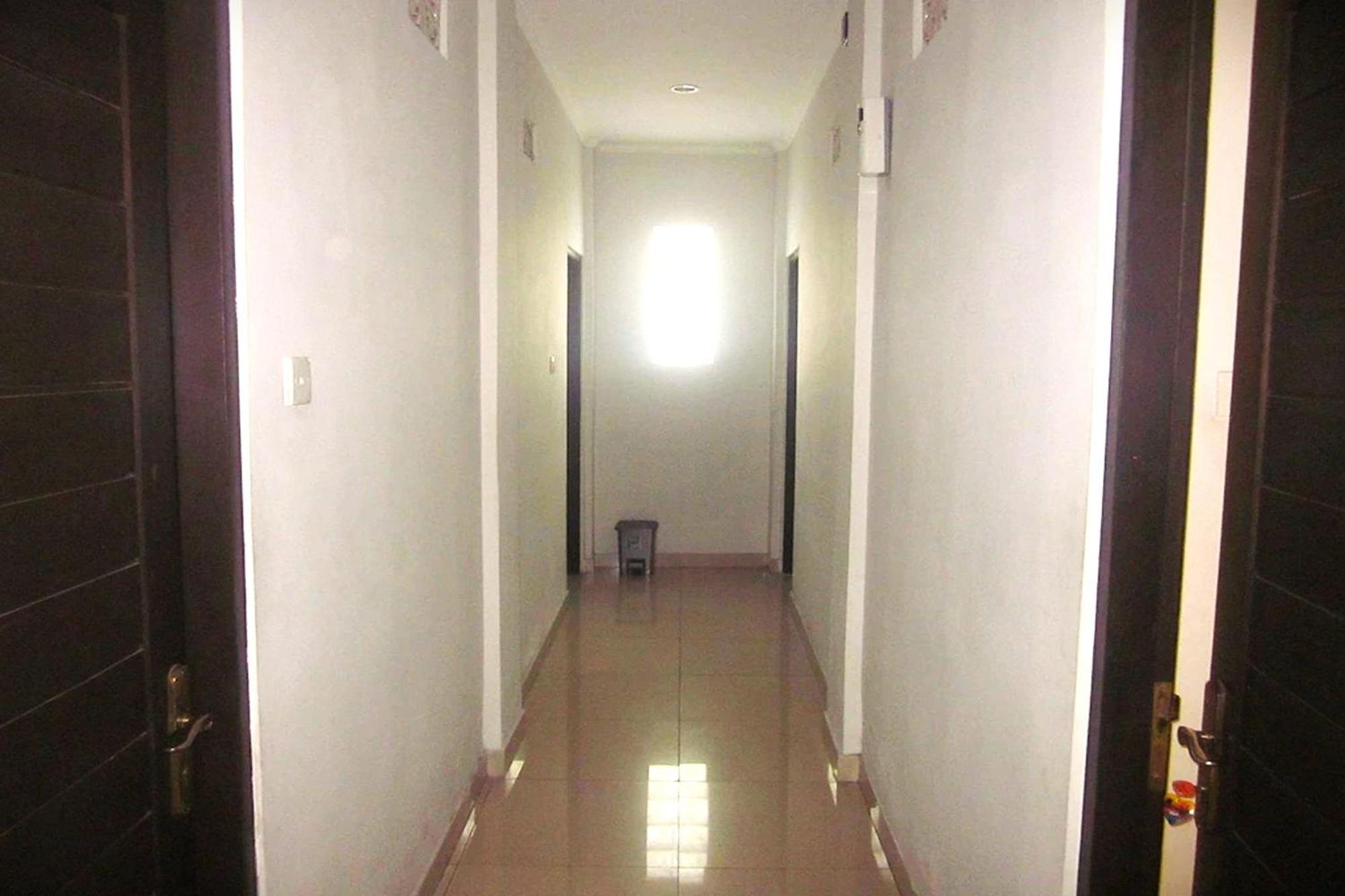 Hotel Warta Dua Denpasar Exteriör bild